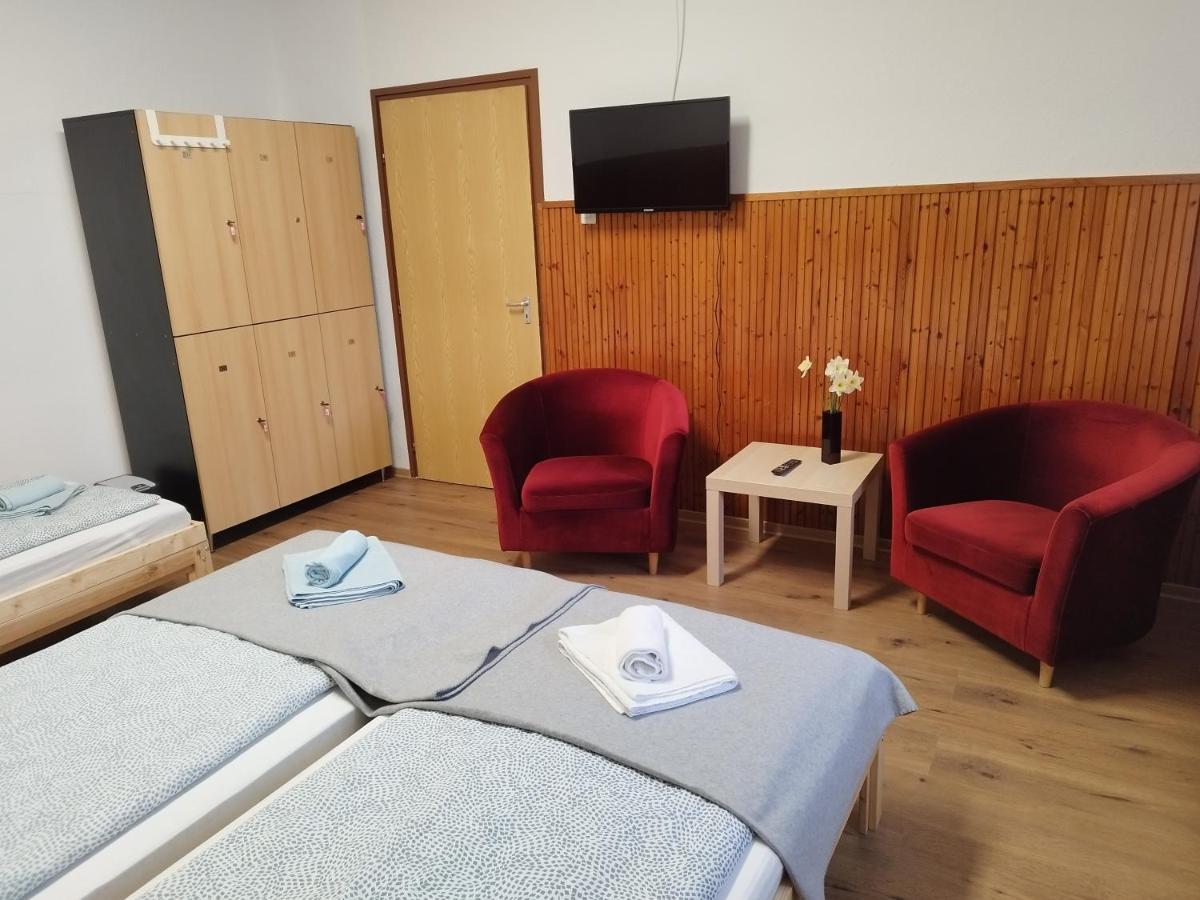 Tartos Szegfu Vendeghaz, Maganszallas Tazlar Εξωτερικό φωτογραφία