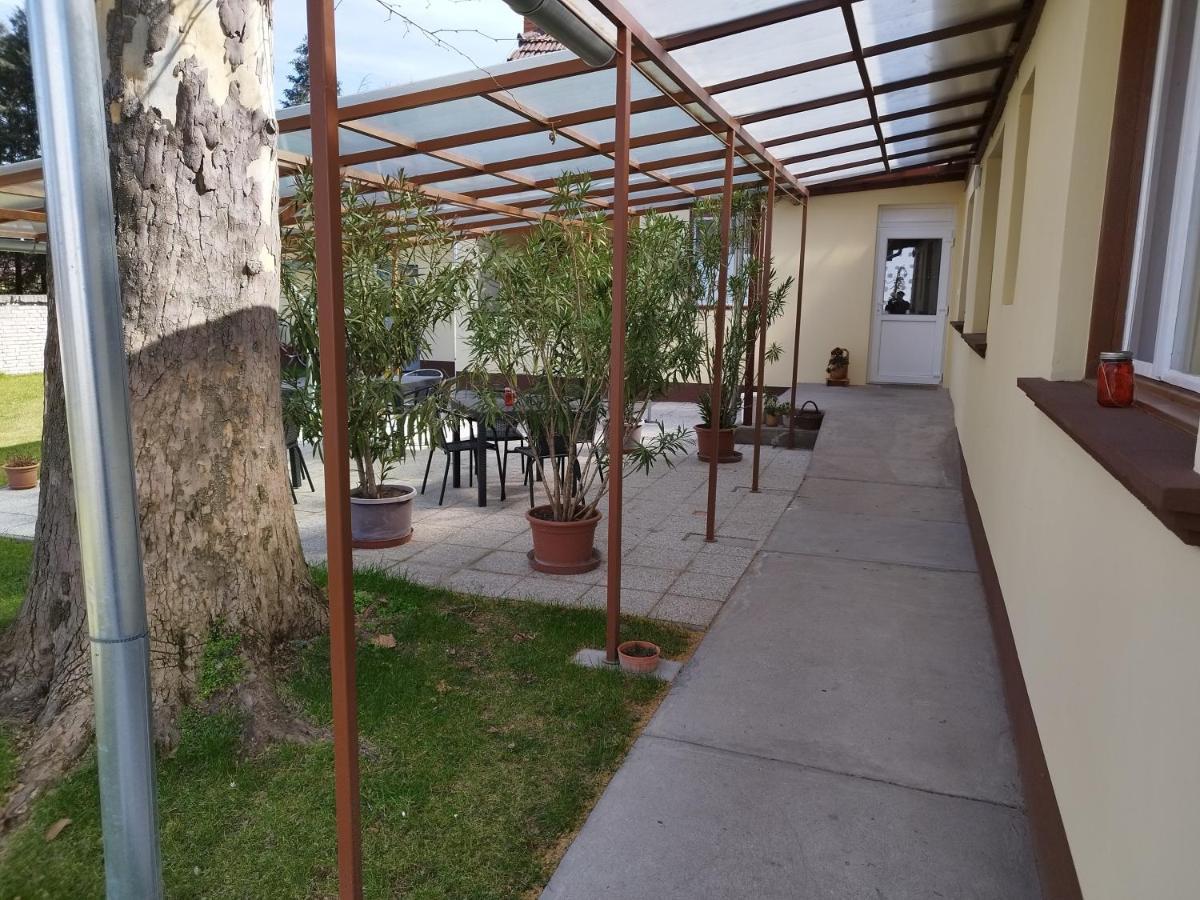Tartos Szegfu Vendeghaz, Maganszallas Tazlar Εξωτερικό φωτογραφία